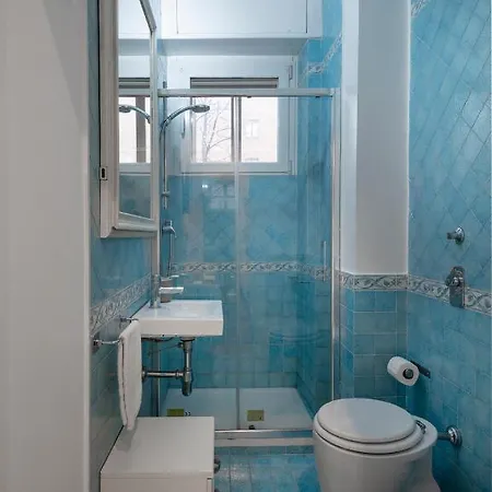 Design District- Navigli Mini Via Tortona 66 *