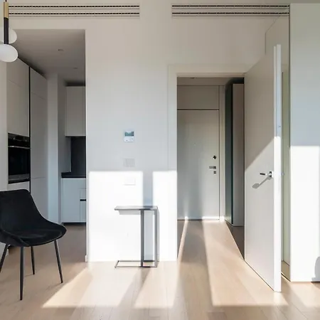 Easyhomes-central Tower Lejlighed *