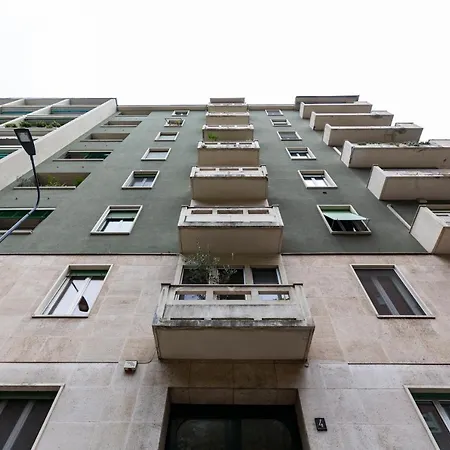 Living Isola Apartman