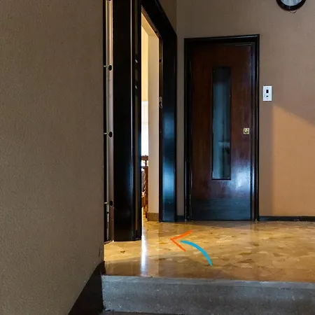Apartman Living Isola Milánó