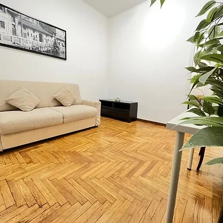 Apartment Kibilu - Via Rembrandt Milan