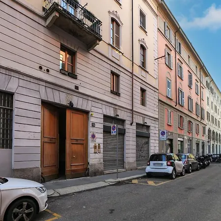 Appartement Elegant Sempione Milaan