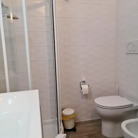 Welchome Marghera 18 Milánó