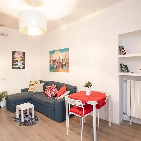 Apartment Duomo 10 Min Cozy Netflix + Wifi