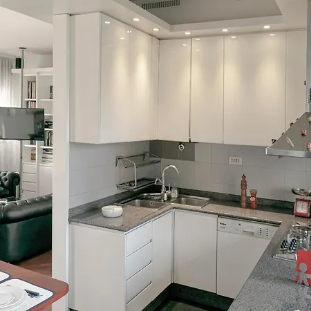 Splendido 140 Mq Zona Tortona Daire