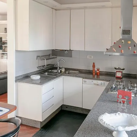 Splendido 140 Mq Zona Tortona Apartmán *