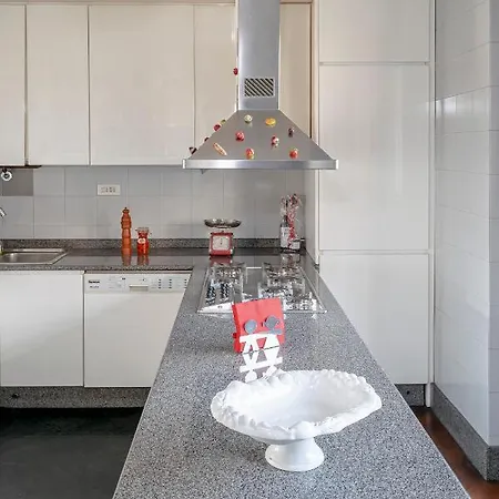 Splendido 140 Mq Zona Tortona Daire *