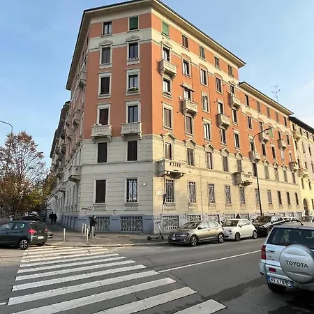 The Small White House In * Milan