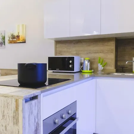 Guesthost - Book Now! Corso Buenos Aires & Loreto M1 * מילאנו