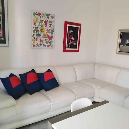 Lovely Flat, Super Connected To The Centre,wifi,4p *
