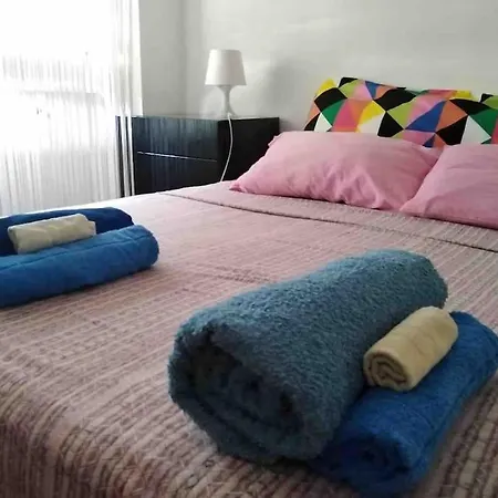 Lovely Flat, Super Connected To The Centre,wifi,4p Apartment *