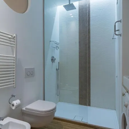 Easylife - Elegante E Moderno In Zona Garibaldi *