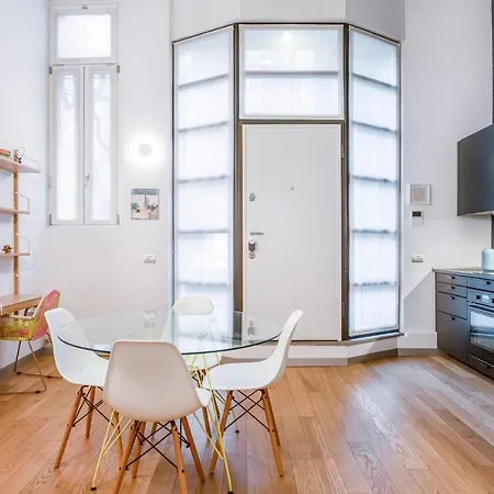 The Social Loft Apartment *