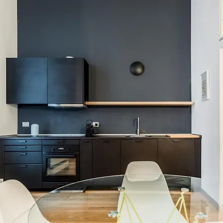 The Social Loft Apartment *