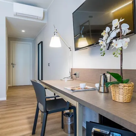 Joivy San Cristoforo - Terrace, Gym & Apartment Milan