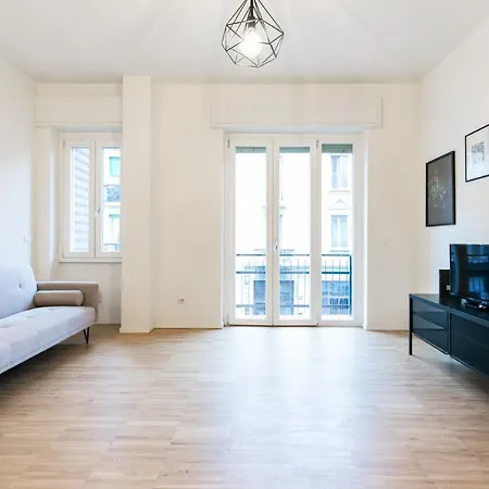 Easylife - Ampio E Luminoso Bilocale In Affascinante Quartiere Nolo *