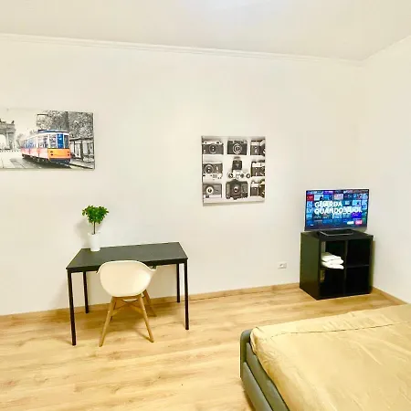 Con Bagno Privato - Zona Bocconi Homestay Milan