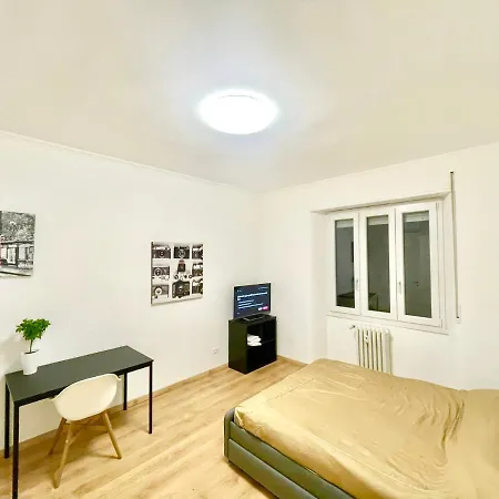 Con Bagno Privato - Zona Bocconi