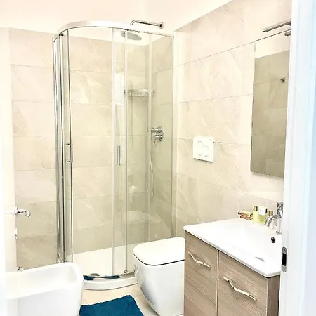 Habitación en casa particular Con Bagno Privato - Zona Bocconi