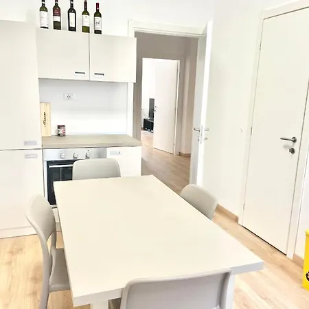 Con Bagno Privato - Zona Bocconi Milan