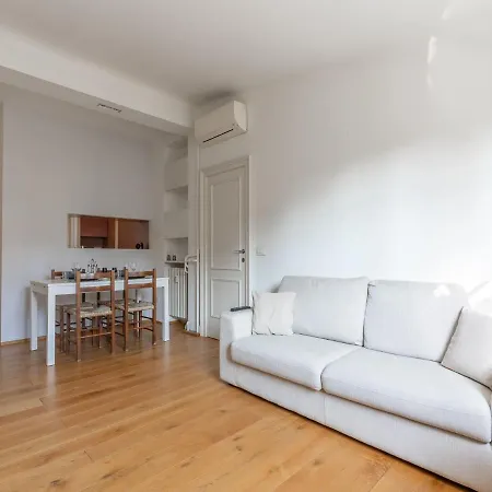 Apartament The Rent - Lovely One-bedroom In Moscova
