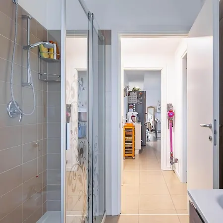 Balcony Apt Διαμέρισμα *