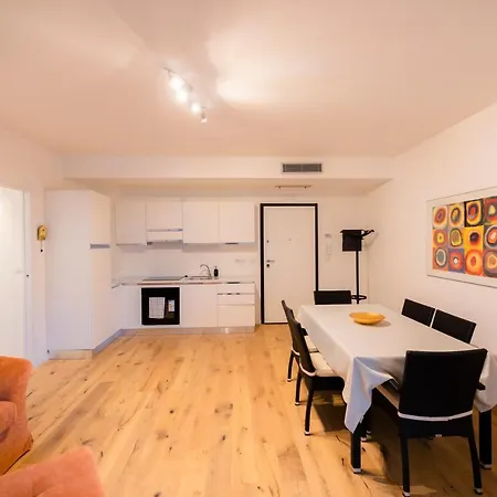 Nuovissimo Bilocale In Zona Navigli/romolo Apartamento Milán
