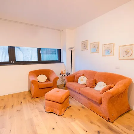 Nuovissimo Bilocale In Zona Navigli/romolo Apartamento *