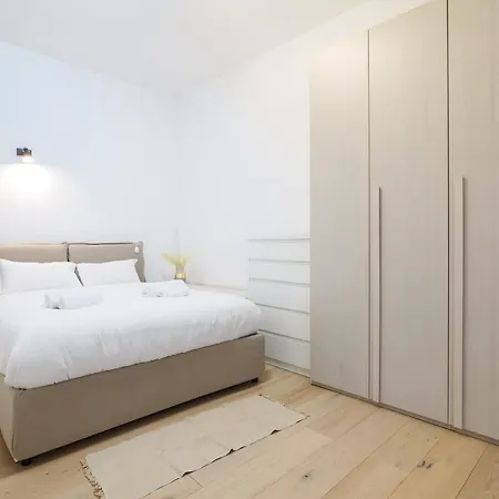 Primopiano - Copernico 10 * Milan