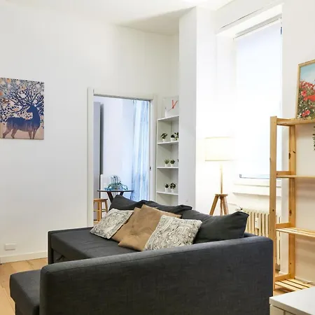 Apartment Primopiano - Copernico 10 Milan