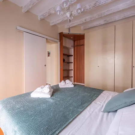 We - Tadino House - Porta Venezia, Apartment