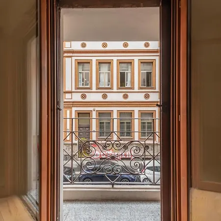 We - Tadino House - Porta Venezia, Apartment