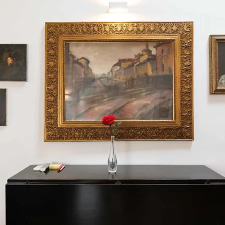 Npa20 Luxury Large In Navigli District Mailand