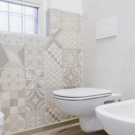 Guesthost - Book Now! Corso Buenos Aires & Loreto M1 דירה