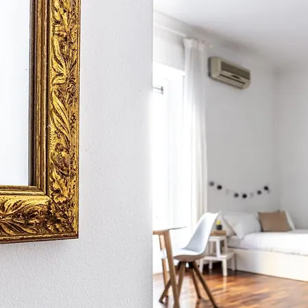 Apartment Altido Lovely Studio With Balcony In *