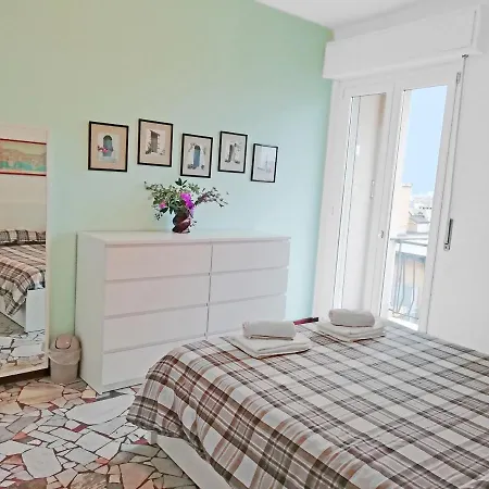 Alzaia Naviglio Pavese Appartement Milaan