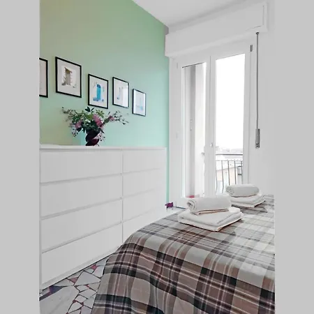 Alzaia Naviglio Pavese Appartement