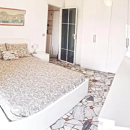 Alzaia Naviglio Pavese Appartement Milaan