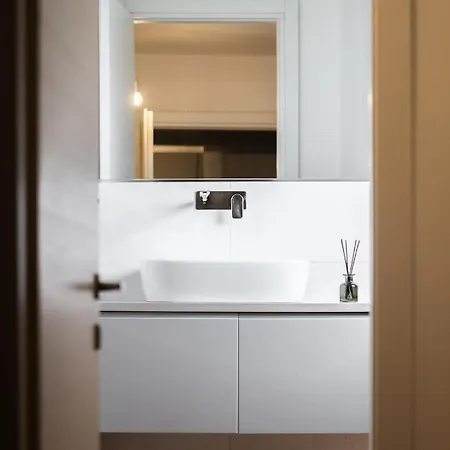The Social Loft Apartment *