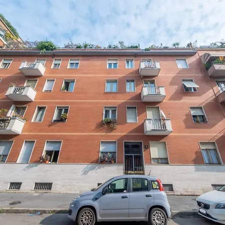 Modern Cenisio - Self Check-in & Parking Apartment