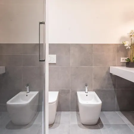 Maciachini R&r * Milano