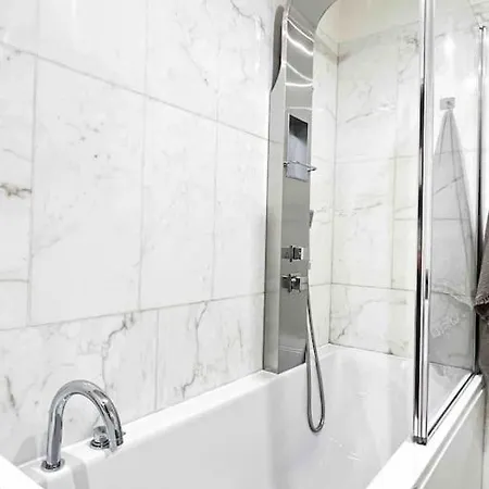 The Boutique - Downtown - Close To Bocconi Apartment Milan