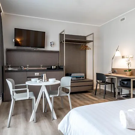 Joivy San Cristoforo - Terrace, Gym & Apartment
