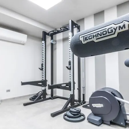 Joivy San Cristoforo - Terrace, Gym & Apartment