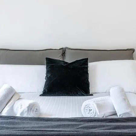 Joivy Charming Flat Near Duomo Di Apartmán *