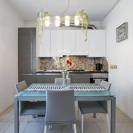 Primopiano - Battaglia A Lejlighed Milano