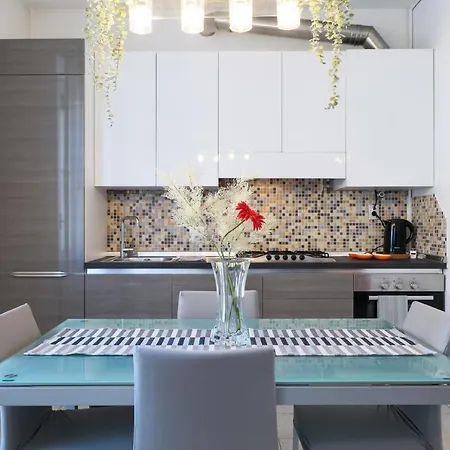 Apartamento Primopiano - Battaglia A Milán