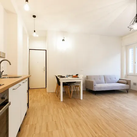 Easylife - Ampio E Luminoso Bilocale In Affascinante Quartiere Nolo *