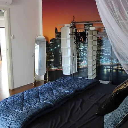 Con Terrazzo Apartment *