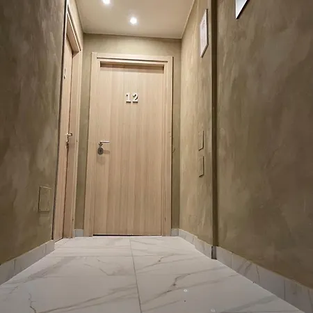 Lion Guest house *